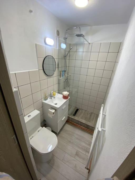 Black& White Apartment ブラショフ エクステリア 写真